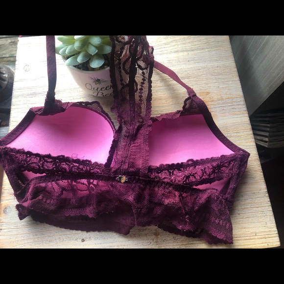 PINK Victoria Secret Bra - Picture 2 of 3